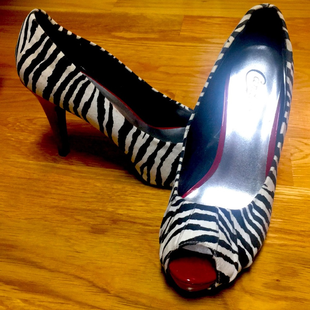 New Candie’s Zebra Print Pump with a red heel